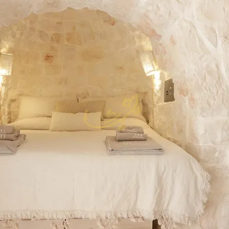 בית נופש Trulli & Dimore - I Trulli Di Carole