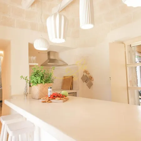Td Trulli Di Carole Renovated Trulli With Pool *