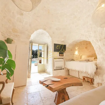 Td Trulli Di Carole Renovated Trulli With Pool Feriehus *